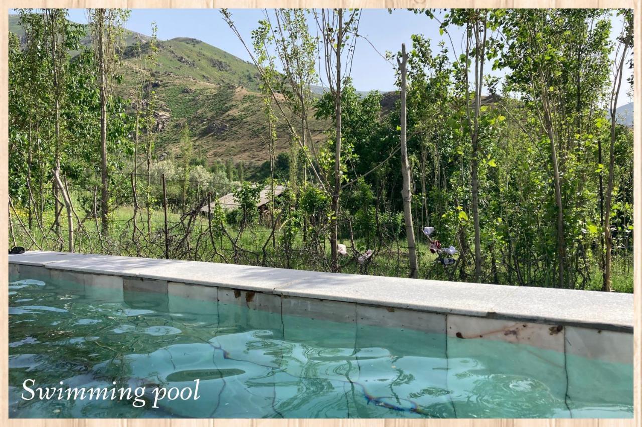 Spring Family Guest House Tersak Esterno foto