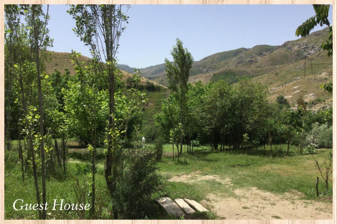 Spring Family Guest House Tersak Esterno foto