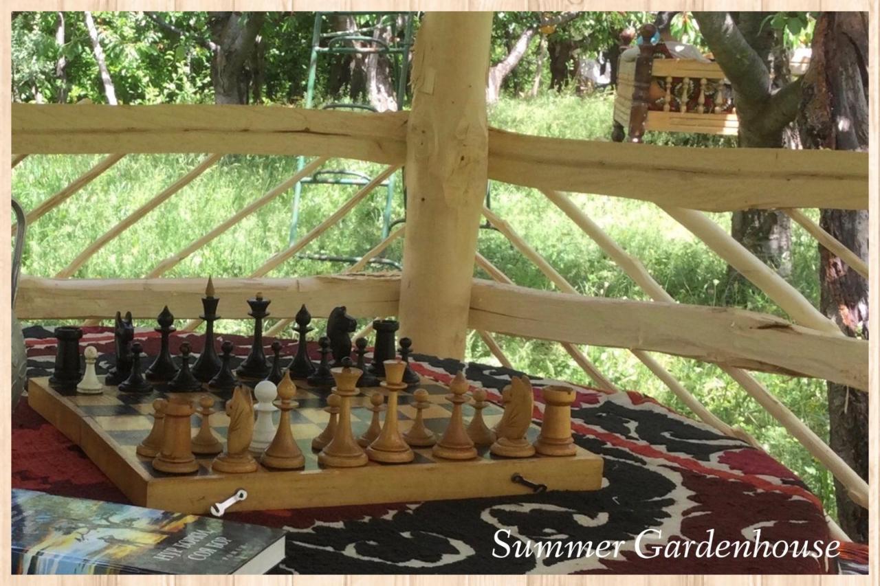 Spring Family Guest House Tersak Esterno foto